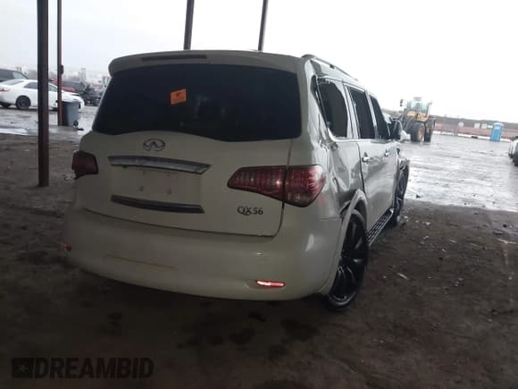 ✅ 2011 Infiniti QX56 8-passenger • VIN: JN8AZ2ND6B9700190 • Lot: 41140307. Listed on IAAI with Not provided. Free auction sales archive from the USA and detailed vehicle history report at DreamBid. Image 4.