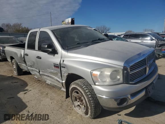 ✅ 2009 Dodge 2500 SLT • VIN: 3D7KS28T59G500263 • Лот: 83378934. Опубликован ранее на Copart с пробегом 193 735 миль. Бесплатный доступ к архиву аукционных продаж из США и подробный отчёт об истории автомобиля на DreamBid. Изображение 4.
