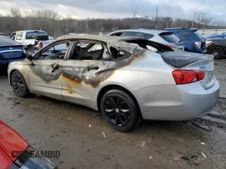 ✅ 2017 Chevrolet Impala LT • VIN: 2G1105S34H9186032 • Лот: 82271163. Опубликован ранее на Copart с пробегом Не указан. Бесплатный доступ к архиву аукционных продаж из США и подробный отчёт об истории автомобиля на DreamBid. Изображение 2.