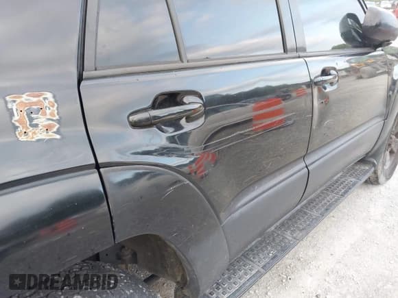 ✅ 2005 Toyota 4Runner Limited • VIN: JTEZU17R758026928 • Лот: 43033112. Опубликован ранее на IAAI с пробегом 230 154 миль. Бесплатный доступ к архиву аукционных продаж из США и подробный отчёт об истории автомобиля на DreamBid. Изображение 6.