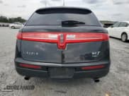 ✅ 2013 Lincoln MKT EcoBoost • VIN: 2LMHJ5AT6DBL58570 • Lot: 74689904. Wystawiony na Copart z przebiegiem 179 522 mil. Bezpłatny archiwum sprzedaży aukcyjnych z USA i szczegółowy raport historii pojazdu na DreamBid. Zdjęcie 6.