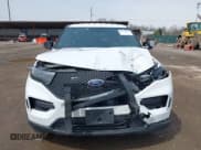 ✅ 2023 Ford Police Interceptor Utility • VIN: 1FM5K8AB4PGA20859 • Lot: 41944891. Wystawiony na IAAI z przebiegiem 55 668 mil. Bezpłatny archiwum sprzedaży aukcyjnych z USA i szczegółowy raport historii pojazdu na DreamBid. Zdjęcie 12.