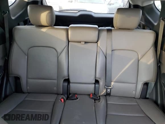 ✅ 2014 Hyundai Santa Fe • VIN: 5XYZU3LA2EG157029 • Лот: 92263105. Опубликован ранее на Copart с пробегом 123 296 миль. Бесплатный доступ к архиву аукционных продаж из США и подробный отчёт об истории автомобиля на DreamBid. Изображение 10.