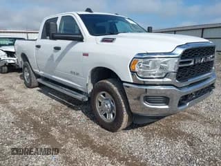 ✅ 2019 Ram 2500 Tradesman • VIN: 3C6UR5CJ3KG659740 • Lot: 42694994. Wystawiony na IAAI z przebiegiem 152 194 mil. Bezpłatny archiwum sprzedaży aukcyjnych z USA i szczegółowy raport historii pojazdu na DreamBid. Zdjęcie 1.