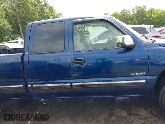 ✅ 1999 Chevrolet Silverado 1500 • VIN: 1GCEK19V3XE213381 • Лот: 42448020. Опубликован ранее на IAAI с пробегом 294 262 миль. Бесплатный доступ к архиву аукционных продаж из США и подробный отчёт об истории автомобиля на DreamBid. Изображение 13.