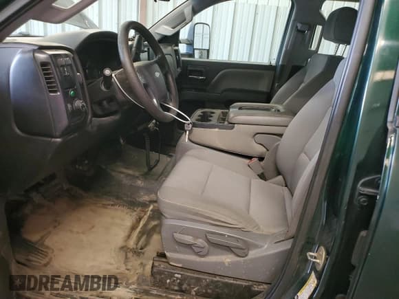 ✅ 2016 Chevrolet Silverado 1500 • VIN: 1GC4CYCG3GF196071 • Lot: 65035795. Wystawiony na Copart z przebiegiem 257 794 mil. Bezpłatny archiwum sprzedaży aukcyjnych z USA i szczegółowy raport historii pojazdu na DreamBid. Zdjęcie 7.