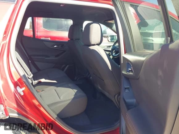 ✅ 2026 Chevrolet Equinox FWD LT • VIN: 3GNAXHEG8TL238455 • Lot: 43191946. Wystawiony na IAAI z przebiegiem 207 mil. Bezpłatny archiwum sprzedaży aukcyjnych z USA i szczegółowy raport historii pojazdu na DreamBid. Zdjęcie 8.