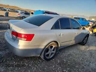 2008 Hyundai Sonata SE with VIN 5NPEU46C68H315709, listed as a Copart auction lot 87265995 with 184,847 mi miles and Salvage title. Bid and sale history available at DreamBid. Image 3.