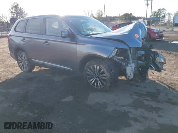 ✅ 2019 Mitsubishi Outlander SE • VIN: JA4AD3A30KZ020728 • Лот: 41567041. Опубликован ранее на IAAI с пробегом Не указан. Бесплатный доступ к архиву аукционных продаж из США и подробный отчёт об истории автомобиля на DreamBid. Изображение 1.