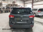 ✅ 2017 Kia Sedona LX • VIN: KNDMB5C16H6292596 • Lot: 43537147. Listed on IAAI with 134,862 mi. Free auction sales archive from the USA and detailed vehicle history report at DreamBid. Image 16.