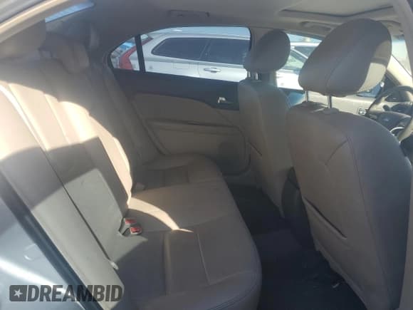 ✅ 2011 Ford Fusion SEL • VIN: 3FAHP0JA8BR107778 • Lot: 87433805. Listed on Copart with 175,052 mi. Free auction sales archive from the USA and detailed vehicle history report at DreamBid. Image 10.