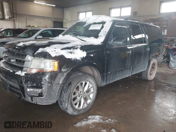 ✅ 2015 Ford Expedition Max Limited • VIN: 1FMJK2AT6FEF02215 • Lot: 43813478. Listed on IAAI with 192,141 mi. Free auction sales archive from the USA and detailed vehicle history report at DreamBid. Image 18.