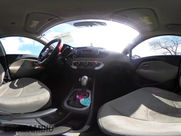 ✅ 2016 Kia Rio LX • VIN: KNADM4A31G6541732 • Лот: 41985499. Опубликован ранее на IAAI с пробегом 138 077 миль. Бесплатный доступ к архиву аукционных продаж из США и подробный отчёт об истории автомобиля на DreamBid. Изображение 19.