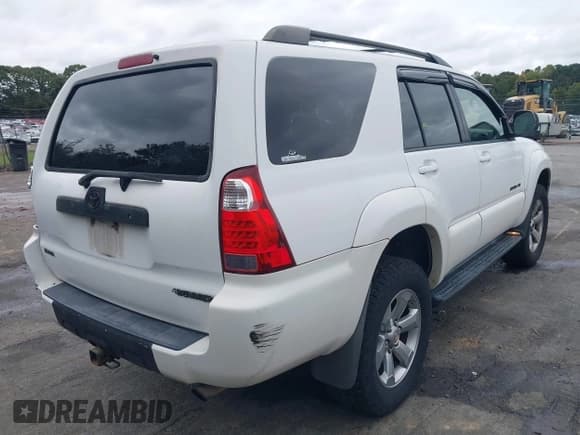 ✅ 2007 Toyota 4Runner Limited • VIN: JTEBU17R878081778 • Лот: 43433961. Опубликован ранее на IAAI с пробегом 301 114 миль. Бесплатный доступ к архиву аукционных продаж из США и подробный отчёт об истории автомобиля на DreamBid. Изображение 4.