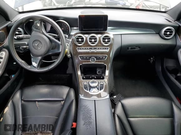 ✅ 2018 Mercedes-Benz C 300 • VIN: 55SWF4KB9JU257626 • Lot: 80106775. Listed on Copart with 172,276 mi. Free auction sales archive from the USA and detailed vehicle history report at DreamBid. Image 8.