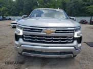 ✅ 2022 Chevrolet Silverado 1500 LTZ • VIN: 1GCUDGED4NZ572816 • Lot: 63283775. Wystawiony na Copart z przebiegiem 96 793 mil. Bezpłatny archiwum sprzedaży aukcyjnych z USA i szczegółowy raport historii pojazdu na DreamBid. Zdjęcie 5.