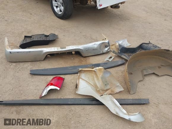 ✅ 2020 Ram 1500 Tradesman • VIN: 1C6RR6FG0LS138352 • Lot: 42085740. Listed on IAAI with 156,050 mi. Free auction sales archive from the USA and detailed vehicle history report at DreamBid. Image 12.