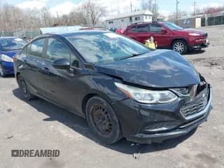 ✅ 2018 Chevrolet Cruze LS • VIN: 1G1BB5SM8J7111882 • Lot: 42021182. Listed on IAAI with 236,326 mi. Free auction sales archive from the USA and detailed vehicle history report at DreamBid. Image 1.