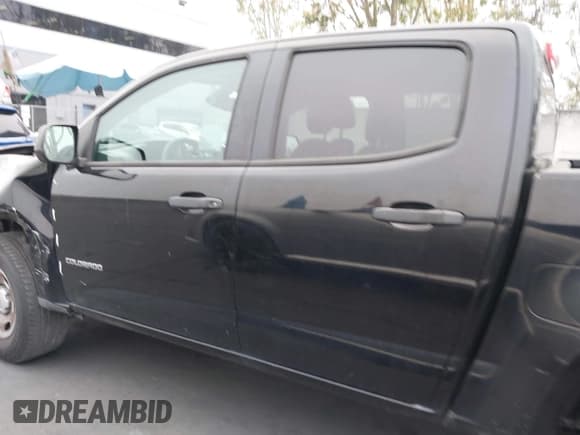 ✅ 2016 Chevrolet Colorado 2WD WT • VIN: 1GCGSBE37G1230520 • Lot: 43595827. Listed on IAAI with 101,437 mi. Free auction sales archive from the USA and detailed vehicle history report at DreamBid. Image 15.