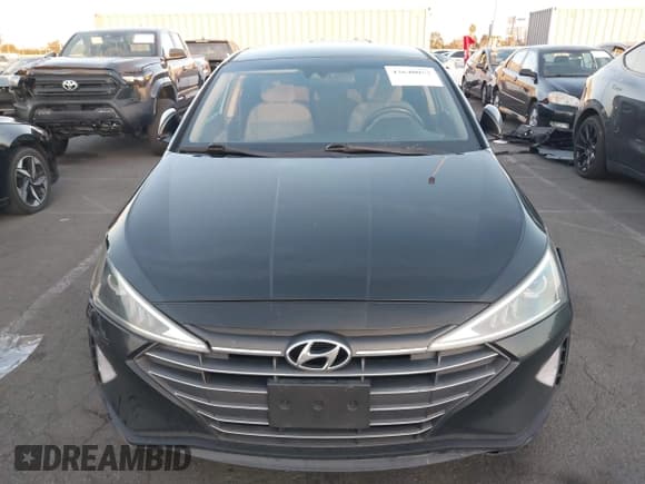 ✅ 2019 Hyundai Elantra SEL • VIN: 5NPD84LF3KH478517 • Лот: 43640052. Опубликован ранее на IAAI с пробегом 127 256 миль. Бесплатный доступ к архиву аукционных продаж из США и подробный отчёт об истории автомобиля на DreamBid. Изображение 12.