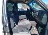 ✅ 2002 Chevrolet Silverado 2500HD LS • VIN: 1GCHK23162F190237 • Lot: 43517867. Listed on IAAI with 272,831 mi. Free auction sales archive from the USA and detailed vehicle history report at DreamBid. Image 5.