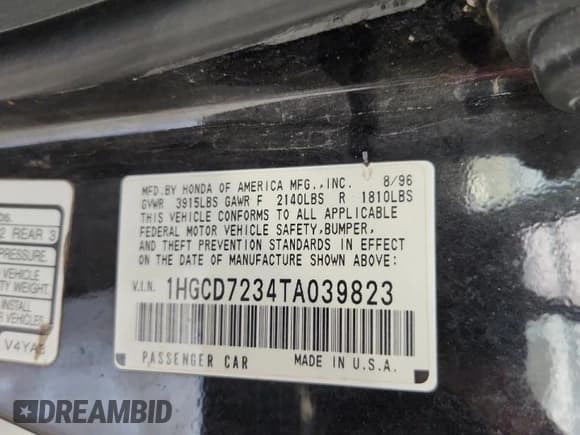 ✅ 1996 Honda Accord LX • VIN: 1HGCD7234TA039823 • Lot: 92165155. Listed on Copart with 186,961 mi. Free auction sales archive from the USA and detailed vehicle history report at DreamBid. Image 12.