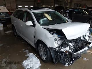 ✅ 2012 Volkswagen Jetta SE • VIN: 3VWPP7AJ9CM690565 • Lot: 43844777. Listed on IAAI with 152,405 mi. Free auction sales archive from the USA and detailed vehicle history report at DreamBid. Image 1.