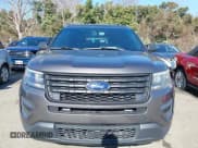 ✅ 2017 Ford Police Interceptor Utility • VIN: 1FM5K8AT7HGA70942 • Lot: 41491918. Wystawiony na IAAI z przebiegiem 38 208 mil. Bezpłatny archiwum sprzedaży aukcyjnych z USA i szczegółowy raport historii pojazdu na DreamBid. Zdjęcie 12.