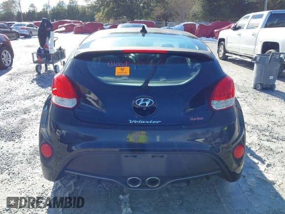 ✅ 2016 Hyundai Veloster Turbo • VIN: KMHTC6AE0GU255585 • Lot: 41381046. Wystawiony na IAAI z przebiegiem 35 073 mil. Bezpłatny archiwum sprzedaży aukcyjnych z USA i szczegółowy raport historii pojazdu na DreamBid. Zdjęcie 16.