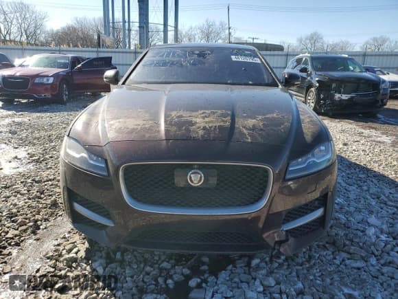 ✅ 2016 Jaguar XF 35t R-Sport • VIN: SAJBL4BVXGCY00346 • Lot: 48120795. Listed on Copart with 214,762 mi. Free auction sales archive from the USA and detailed vehicle history report at DreamBid. Image 5.