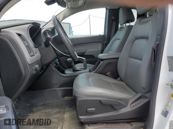 ✅ 2017 Chevrolet Colorado 2WD WT • VIN: 1GCHSBEA0H1263881 • Лот: 65909424. Опубликован ранее на Copart с пробегом 130 923 миль. Бесплатный доступ к архиву аукционных продаж из США и подробный отчёт об истории автомобиля на DreamBid. Изображение 7.