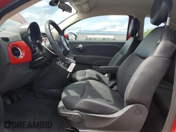 ✅ 2015 FIAT 500 Pop • VIN: 3C3CFFAR8FT545181 • Lot: 61406525. Listed on Copart with 66,151 mi. Free auction sales archive from the USA and detailed vehicle history report at DreamBid. Image 7.