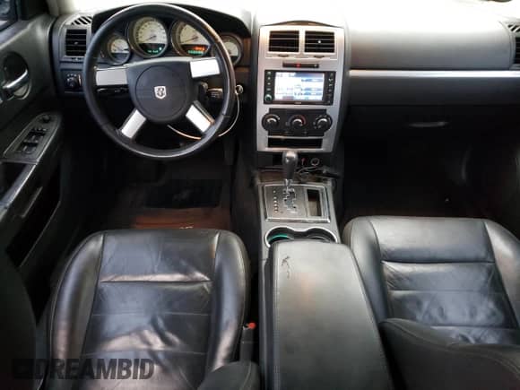 ✅ 2010 Dodge Charger SXT • VIN: 2B3CA3CV3AH249037 • Lot: 87374495. Listed on Copart with 262,754 mi. Free auction sales archive from the USA and detailed vehicle history report at DreamBid. Image 8.