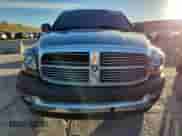 2006 Dodge 1500 SLT z VIN 1D7HU18296S617998, wystawiony jako Copart lot #87463595 z przebiegiem 281 726 mil mil oraz Szkoda całkowita • Salvage title. Historia ofert i sprzedaży dostępna na DreamBid. Obrazek 5.