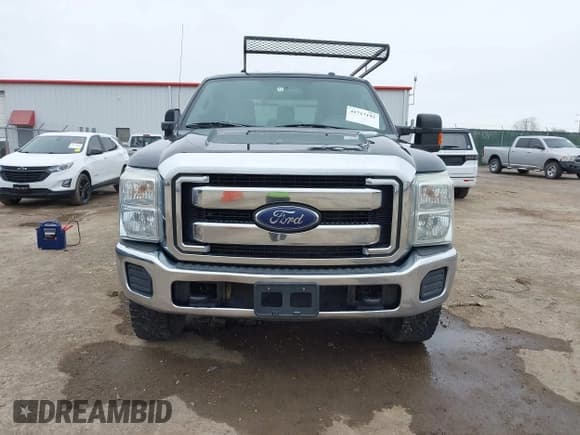 ✅ 2016 Ford F-250 Lariat • VIN: 1FT7W2B61GEB32806 • Lot: 41717193. Listed on IAAI with 140,662 mi. Free auction sales archive from the USA and detailed vehicle history report at DreamBid. Image 13.