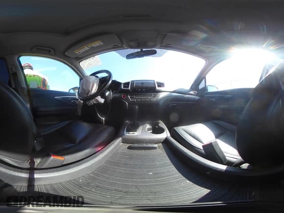 ✅ 2018 Honda Pilot EX-L • VIN: 5FNYF6H57JB044438 • Lot: 42996544. Listed on IAAI with 86,612 mi. Free auction sales archive from the USA and detailed vehicle history report at DreamBid. Image 22.