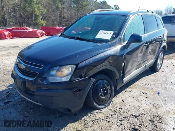2015 Chevrolet Captiva Sport LS with VIN 3GNAL2EK3FS537701, listed as a IAAI auction lot 41622542 with 139,692 mi miles and . Bid and sale history available at DreamBid. Image 2.