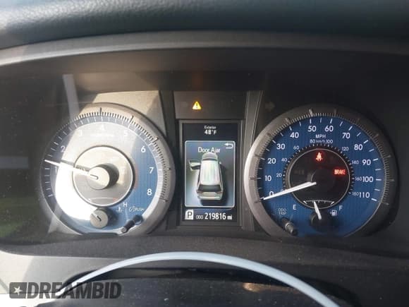 ✅ 2015 Toyota Sienna Limited • VIN: 5TDDK3DC8FS100841 • Лот: 41539557. Опубликован ранее на IAAI с пробегом 219 816 миль. Бесплатный доступ к архиву аукционных продаж из США и подробный отчёт об истории автомобиля на DreamBid. Изображение 7.