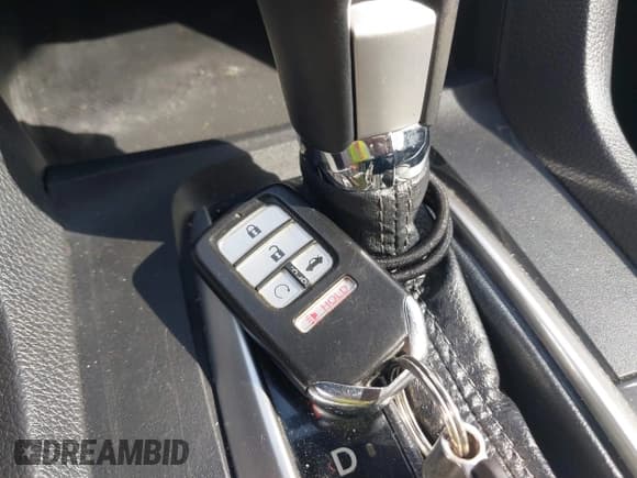 ✅ 2019 Honda Civic EX-L • VIN: JHMFC1F77KX008083 • Lot: 42792286. Listed on IAAI with 79,147 mi. Free auction sales archive from the USA and detailed vehicle history report at DreamBid. Image 11.