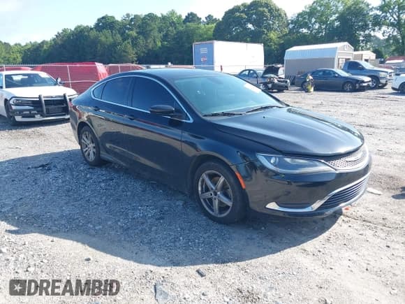 ✅ 2015 Chrysler 200 Limited • VIN: 1C3CCCAB0FN608221 • Lot: 42547613. Listed on IAAI with 171,167 mi. Free auction sales archive from the USA and detailed vehicle history report at DreamBid. Image 1.