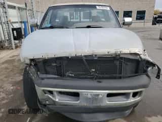 1995 Dodge 1500 с VIN 1B7HF16Z2SS280640, выставлен на аукционе Copart как лот 78192444 с пробегом 164 916 миль миль и Списание • Salvage title. История ставок и продаж доступна на DreamBid. Изображение 5.