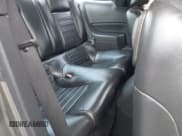 ✅ 2005 Ford Mustang GT Deluxe • VIN: 1ZVFT82H755161178 • Lot: 43536414. Wystawiony na IAAI z przebiegiem 330 452 mil. Bezpłatny archiwum sprzedaży aukcyjnych z USA i szczegółowy raport historii pojazdu na DreamBid. Zdjęcie 8.