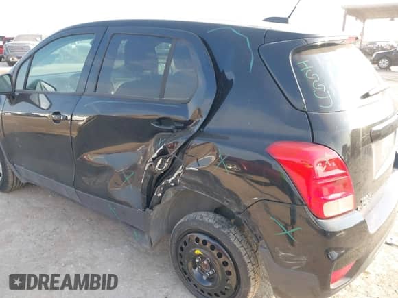 2019 Chevrolet Trax LS with VIN 3GNCJKSB2KL378144, listed as a IAAI auction lot 43036245 with 75,032 mi miles and . Bid and sale history available at DreamBid. Image 6.