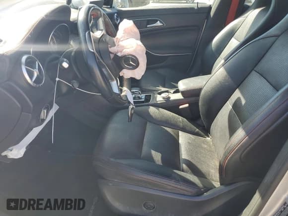 ✅ 2014 Mercedes-Benz CLA 45 AMG • VIN: WDDSJ5CB6EN090674 • Lot: 50573065. Listed on Copart with 81,900 mi. Free auction sales archive from the USA and detailed vehicle history report at DreamBid. Image 7.