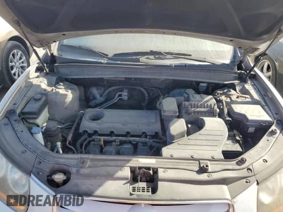 2010 Hyundai Santa Fe GLS с VIN 5NMSG3AB9AH382522, выставлен на аукционе Copart как лот 75125444 с пробегом 151 713 миль миль и Списание • Salvage title. История ставок и продаж доступна на DreamBid. Изображение 12.