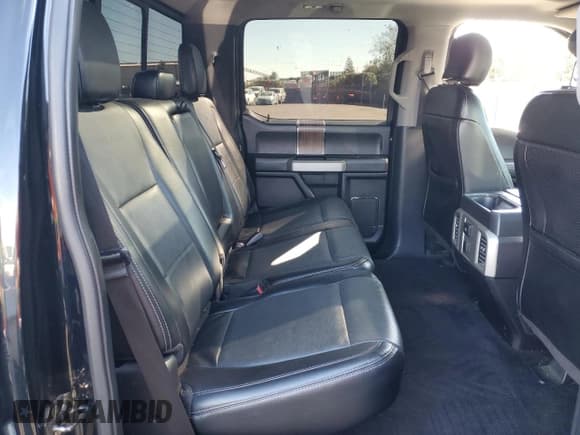 ✅ 2016 Ford F-150 Lariat • VIN: 1FTEW1CG3GKG02067 • Лот: 91206295. Опубликован ранее на Copart с пробегом 118 534 миль. Бесплатный доступ к архиву аукционных продаж из США и подробный отчёт об истории автомобиля на DreamBid. Изображение 10.