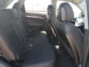 ✅ 2014 Kia Sorento LX • VIN: 5XYKT4A79EG502610 • Lot: 80483425. Listed on Copart with 120,193 mi. Free auction sales archive from the USA and detailed vehicle history report at DreamBid. Image 11.