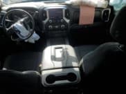 ✅ 2019 GMC Sierra 1500 Elevation • VIN: 1GTR9CEK2KZ190598 • Lot: 84550495. Wystawiony na Copart z przebiegiem 73 407 mil. Bezpłatny archiwum sprzedaży aukcyjnych z USA i szczegółowy raport historii pojazdu na DreamBid. Zdjęcie 8.