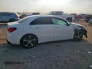 ✅ 2021 Mercedes-Benz A 220 • VIN: W1K3G4EBXMJ254959 • Лот: 69522155. Опубликован ранее на Copart с пробегом 55 748 миль. Бесплатный доступ к архиву аукционных продаж из США и подробный отчёт об истории автомобиля на DreamBid. Изображение 3.