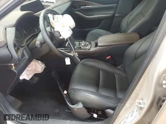 ✅ 2024 Mazda CX-30 S Premium • VIN: 3MVDMBDM3RM666129 • Lot: 71495905. Listed on Copart with 31,755 mi. Free auction sales archive from the USA and detailed vehicle history report at DreamBid. Image 7.